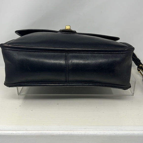 Coach Legacy Vintage 9927 Willis Black Leather Shoulder Crossbody Handbag - Picture 6 of 16